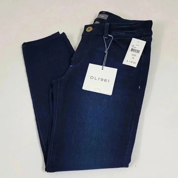 DL1961 Amanda Petite Low- Rise Skinny In Moscow - Picture 2 of 13